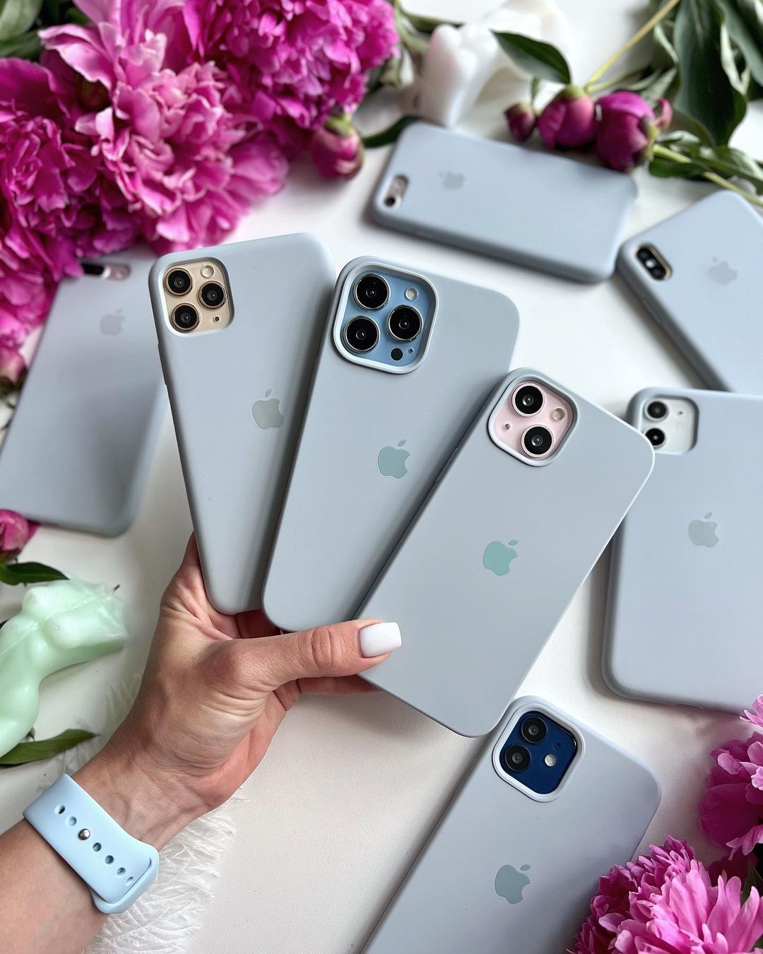 Blue Gray iPhone Silicone Case – Sleek, Subtle Design with Full Protection