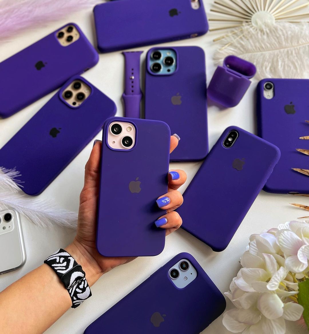 Dark Purple iPhone Silicone Case – Bold, Sleek Design with 360° Protection