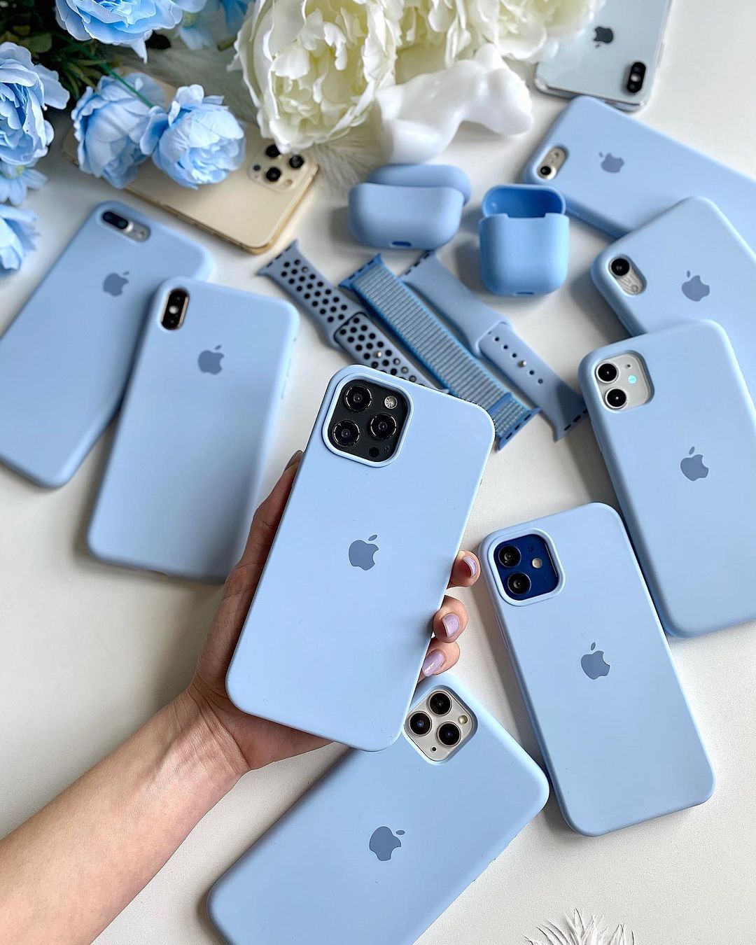 New Sky Blue iPhone Silicone Case – Bright, Slim Design with Full Protection