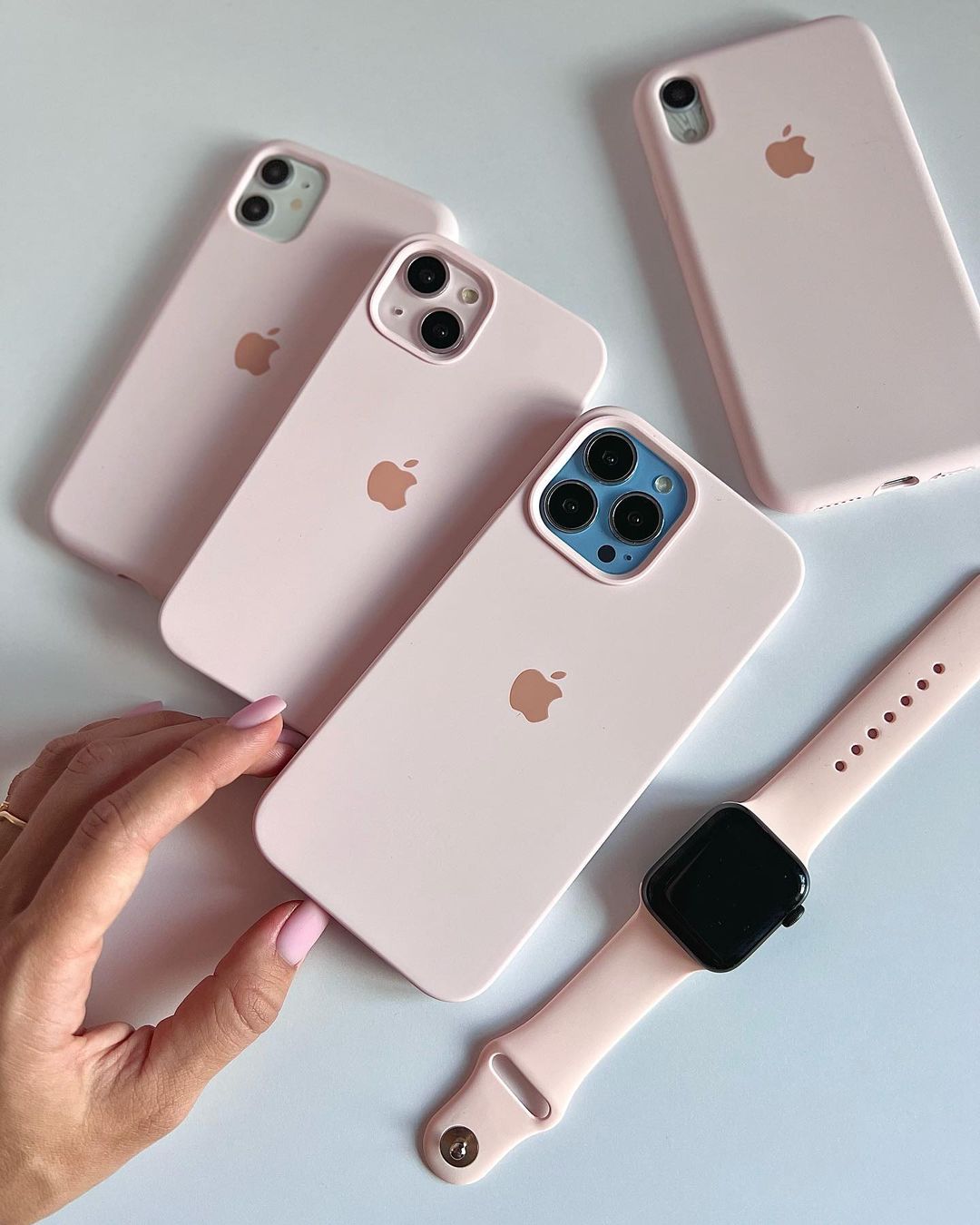 Chalk Pink iPhone Silicone Case – Slim Fit with 360° Protection & Soft Grip