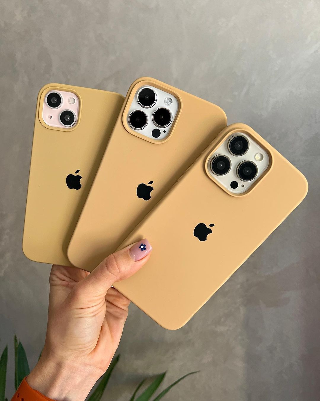 Golden iPhone Silicone Case – Premium, Sleek Design with 360° Protection