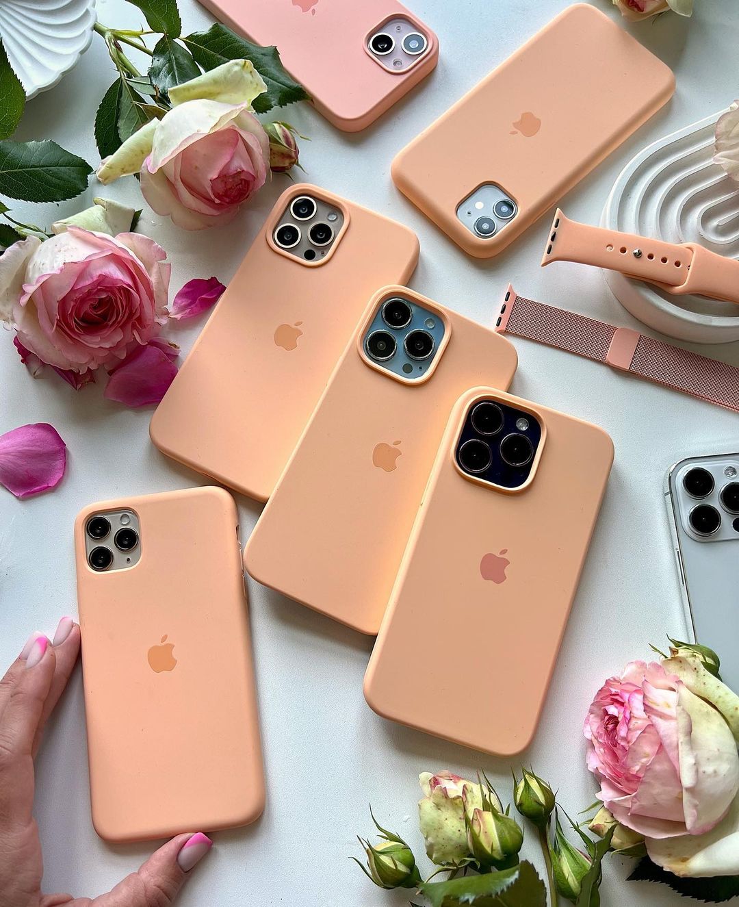 Honeydew iPhone Silicone Case – Slim, 360° Protection with Non-Slip Grip