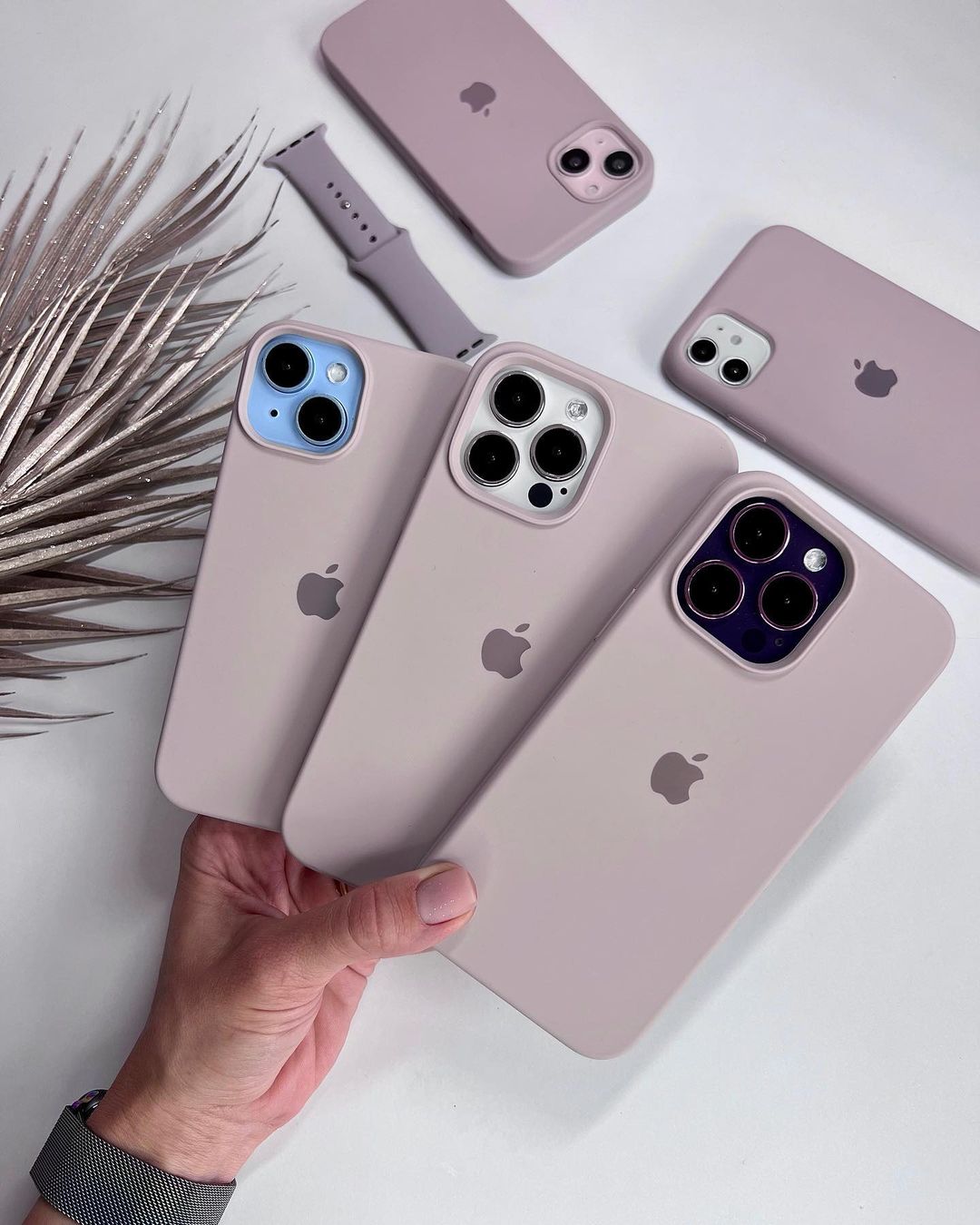 Lavender Violet iPhone Silicone Case – Elegant, Slim Design with Full Protection