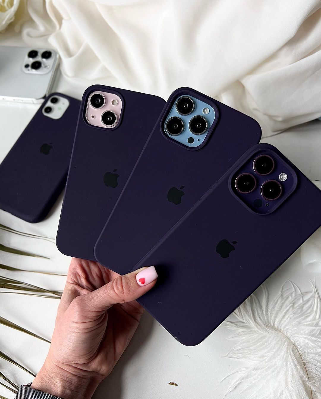 Deep Purple iPhone Silicone Case – Sleek, Premium Protection with Non-Slip Grip